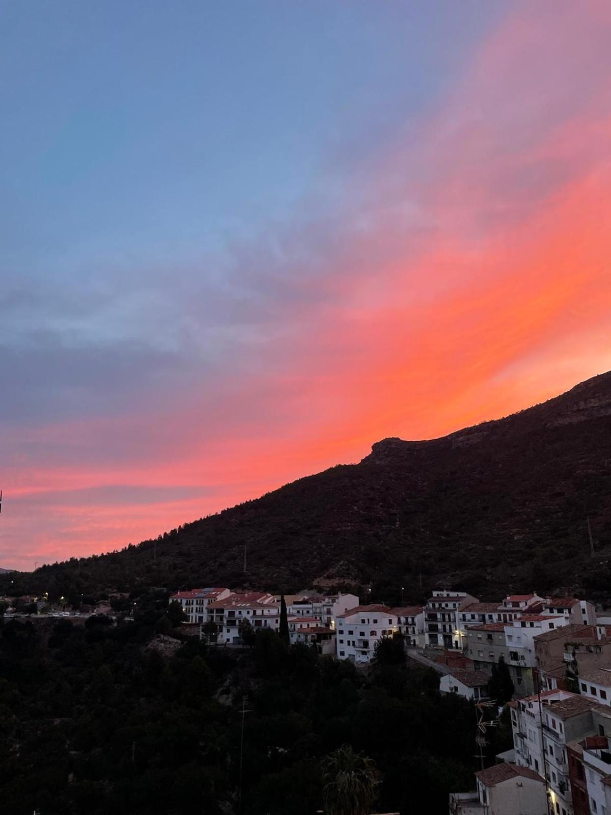 Casa La Baranda Hotel Chulilla Eksteriør billede